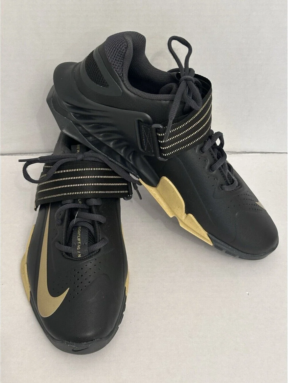 Nike Savaleos Weightlifting Black Gold Shoes CV5708-001 ~ Men’s Size 8.5